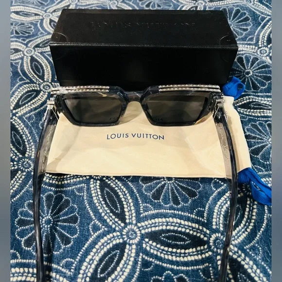 Louis Vuitton 1.1 Millionaires Sunglasses - Picture 3 of 7